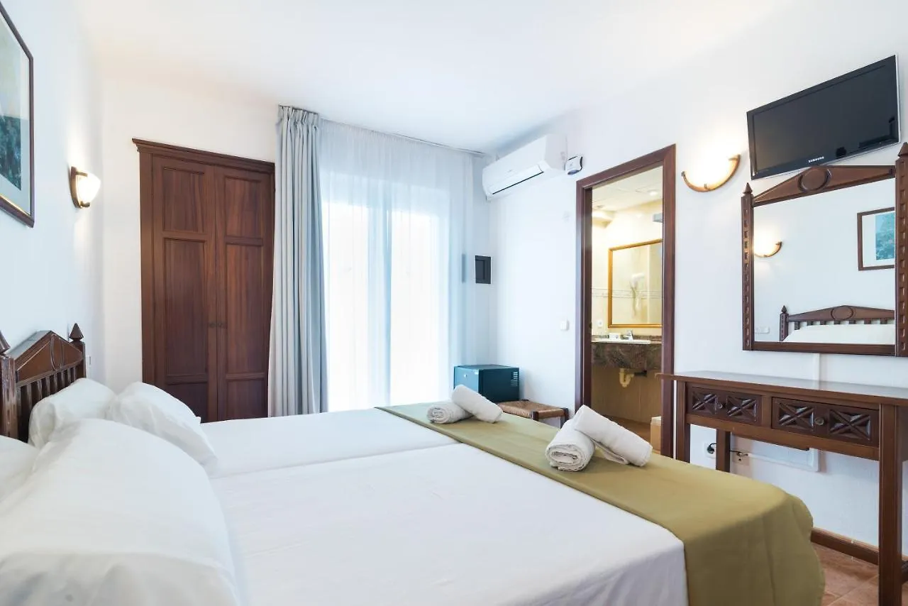 Hotel Ses Puntetes Cala d'Or  Spain