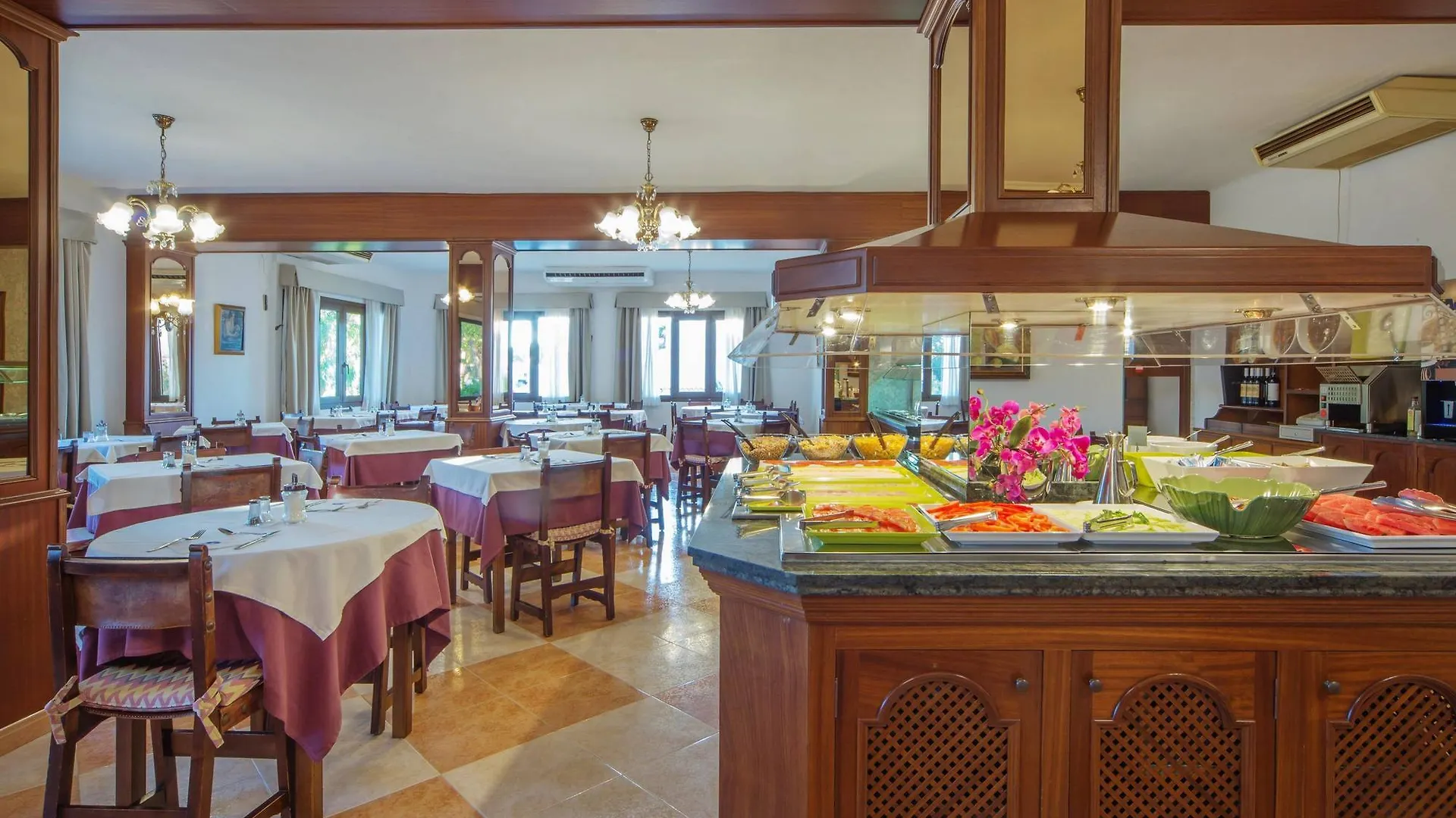 Hotel Ses Puntetes Cala d'Or  3*, Cala d'Or (Mallorca) Spain