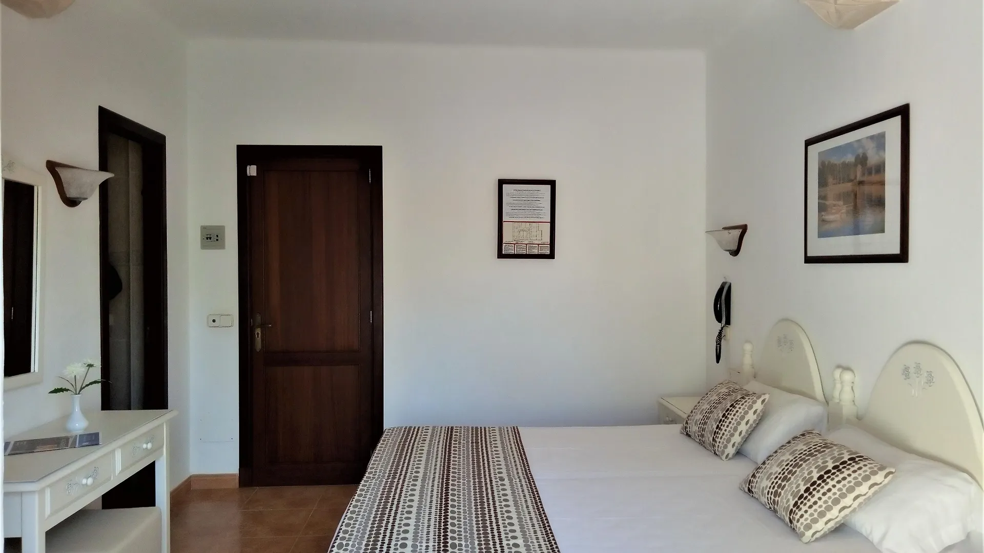 Hotel Ses Puntetes Cala d'Or  3*, Cala d'Or (Mallorca) Spain