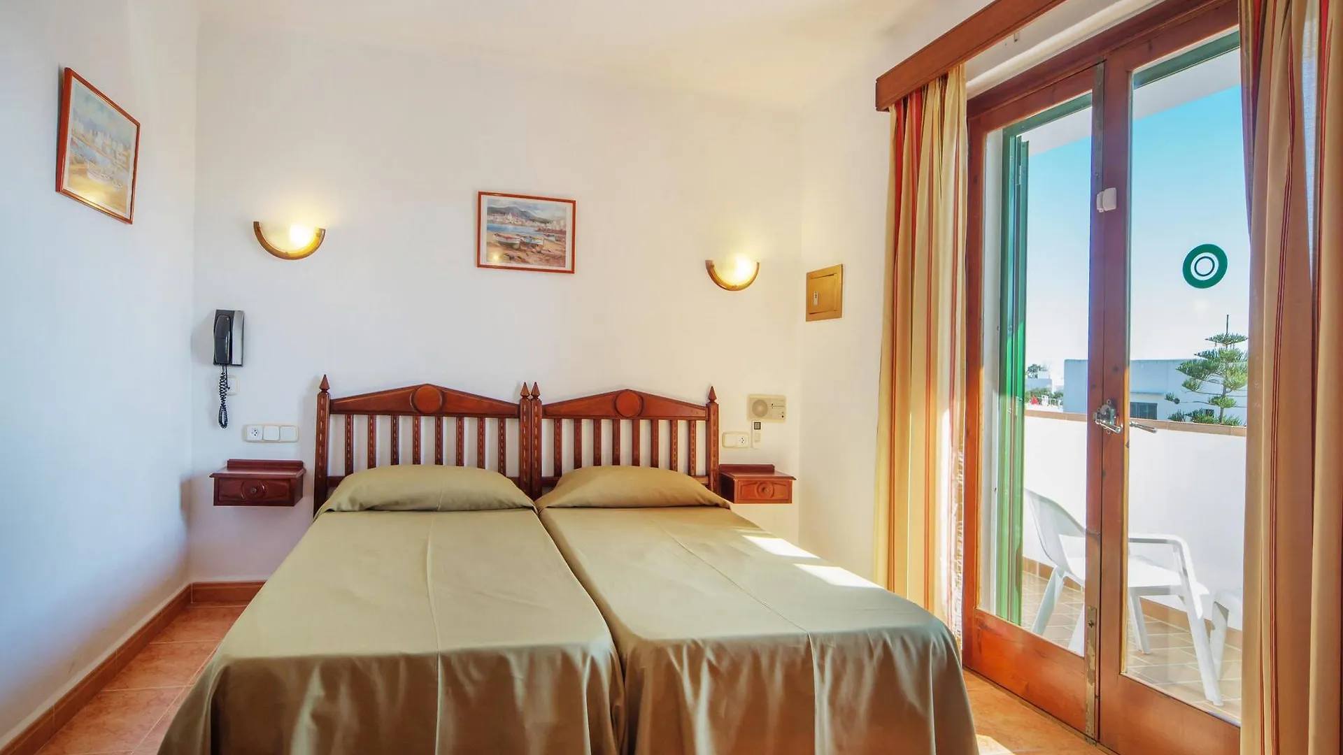 Hotel Ses Puntetes Cala d'Or  Spain